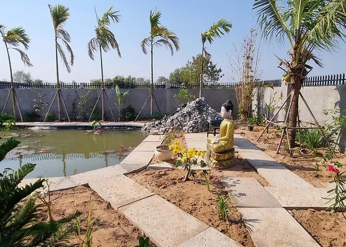 Bayon Country ゲストハウス Phumĭ Trás Treăng